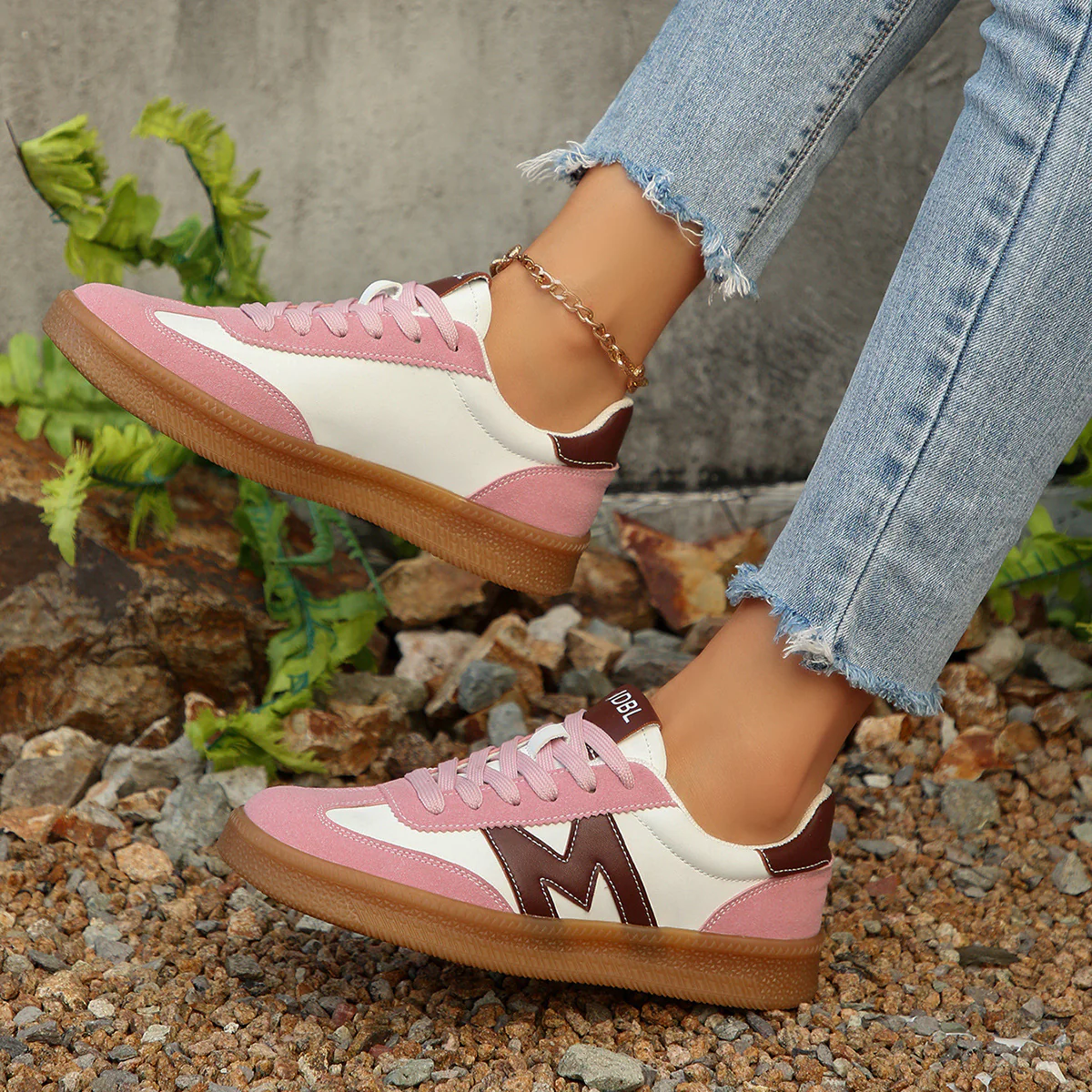 Damen Sneakers mit modischer Suede-Oberfläche und rutschfester Gummisohle Heidi Mode - Image 2