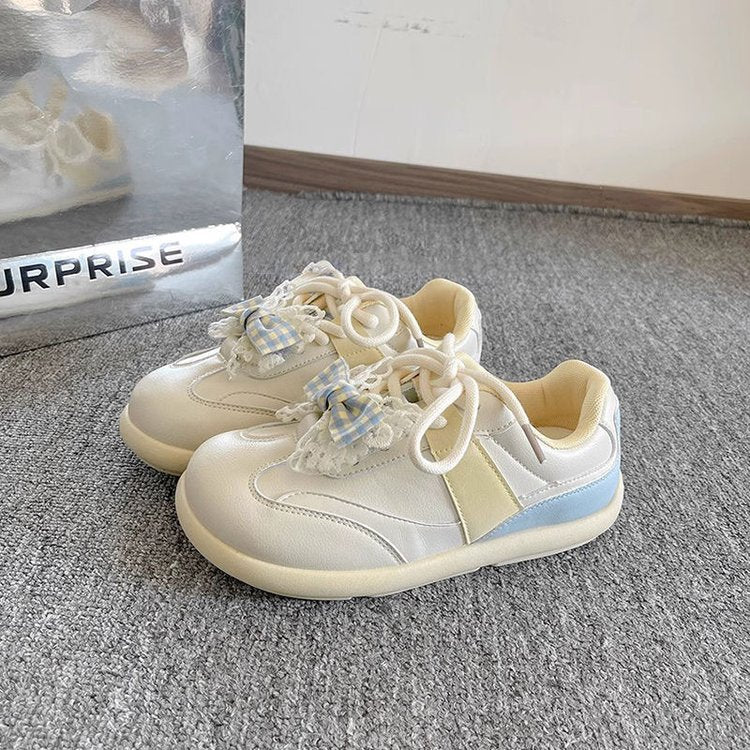Damen Sneakers mit romantischem Rüschendetail und gepolsterter Sohle Heidi Mode - Image 2
