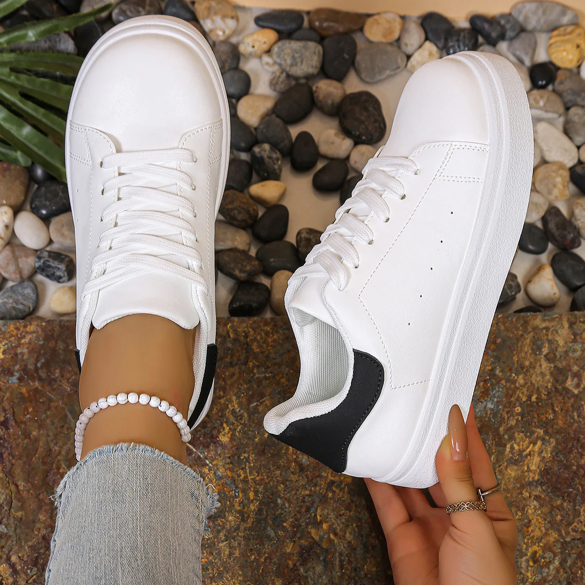 Damen Sneakers mit sportlichem Design und atmungsaktiver Sohle Heidi Mode
