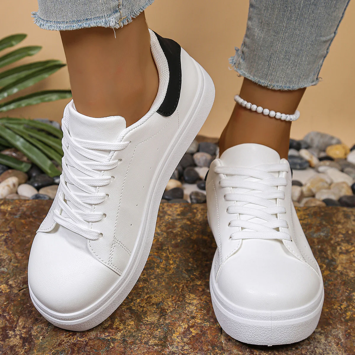 Damen Sneakers mit sportlichem Design und atmungsaktiver Sohle Heidi Mode - Image 4