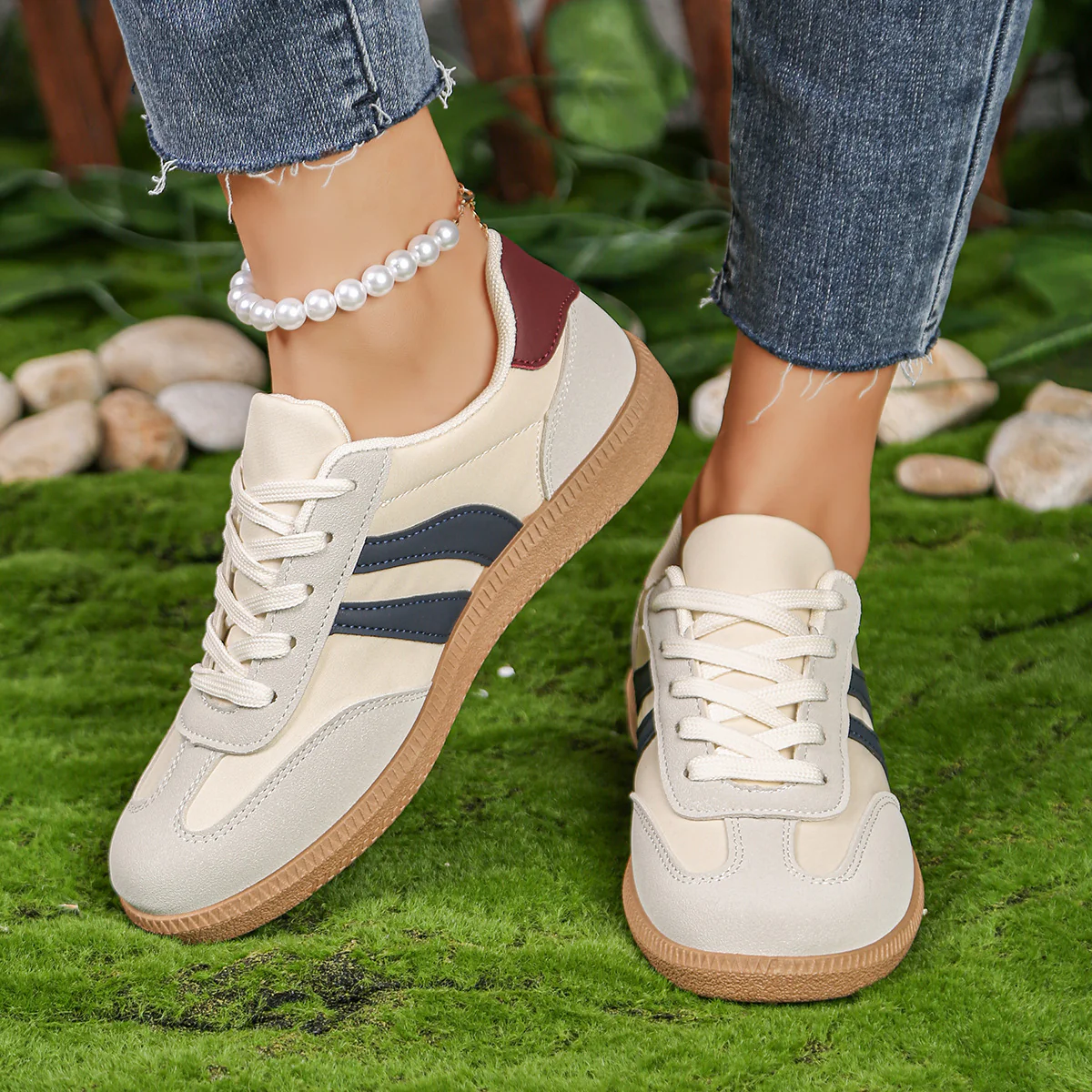 Damen Sneakers mit sportlichem Design und rutschfester Sohle Heidi Mode - Image 2