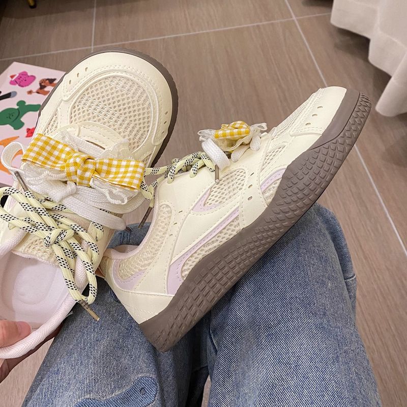Damen Sneakers mit verspielt floralem Design und innovativer Schnürung Heidi Mode - Image 7