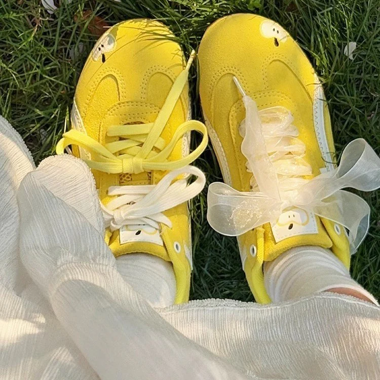 Damen Sneakers mit verspieltem Applikationsdesign und hochwertiger Verarbeitung Heidi Mode - Image 4
