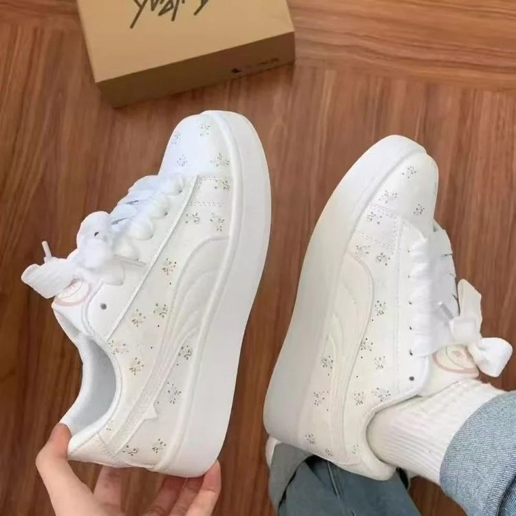 Damen Sneakers mit verspieltem Blumenmuster und komfortabler Sohle Heidi Mode - Image 3