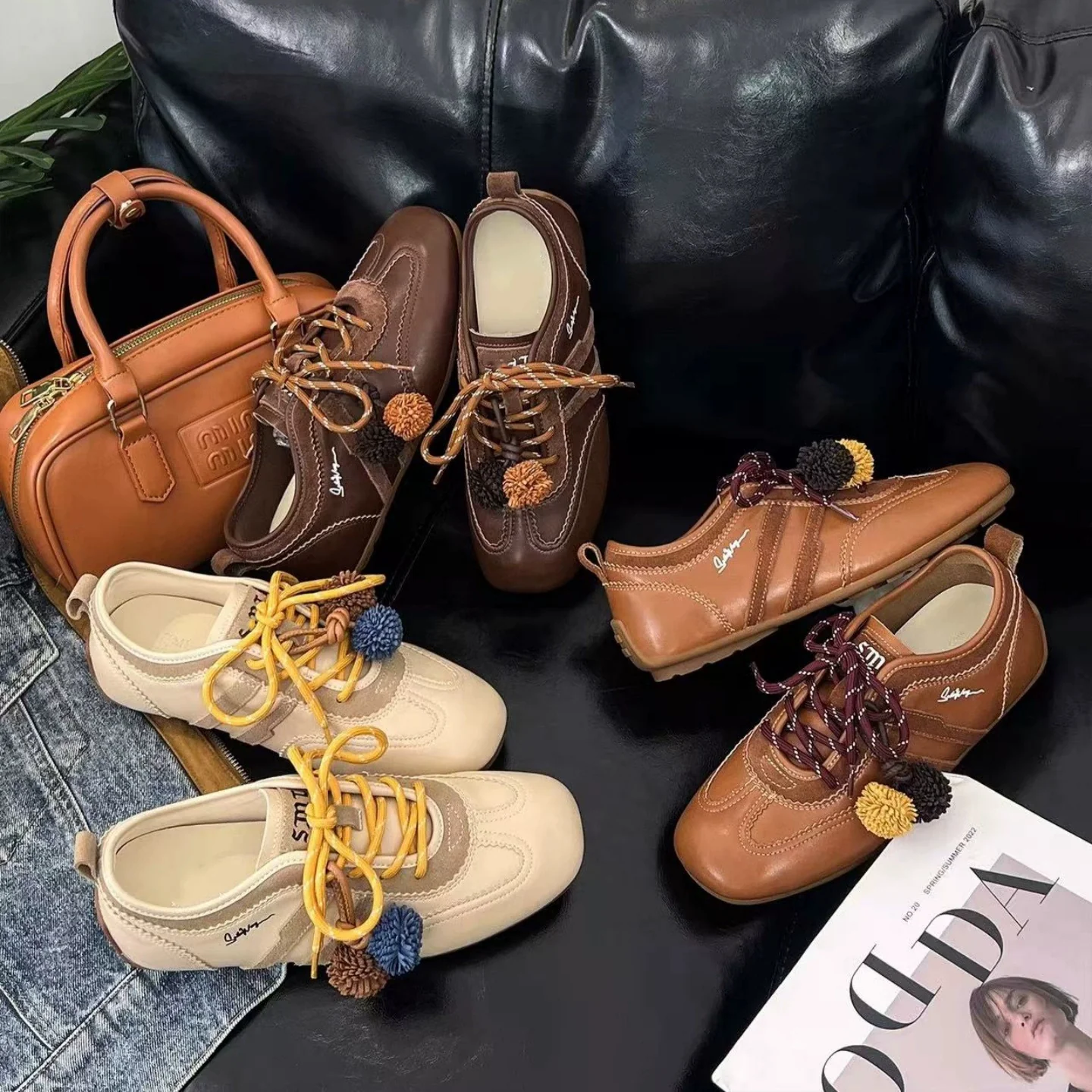 Damen Sneakers mit verspieltem Pompon-Design und bequemer Sohle Heidi Mode