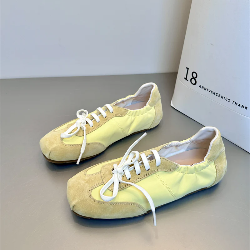 Damen sportive Sneaker aus hochwertigem Wildleder mit komfortabler Polsterung Heidi Mode
