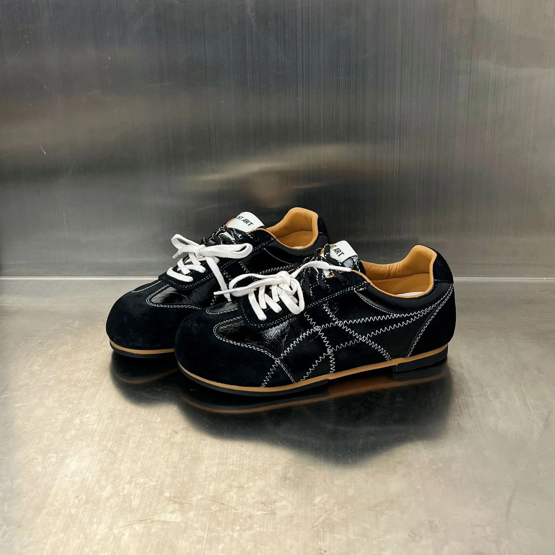 Damen Sportive Sneakers mit atmungsaktiver Multimaterial-Oberfläche Heidi Mode - Image 7