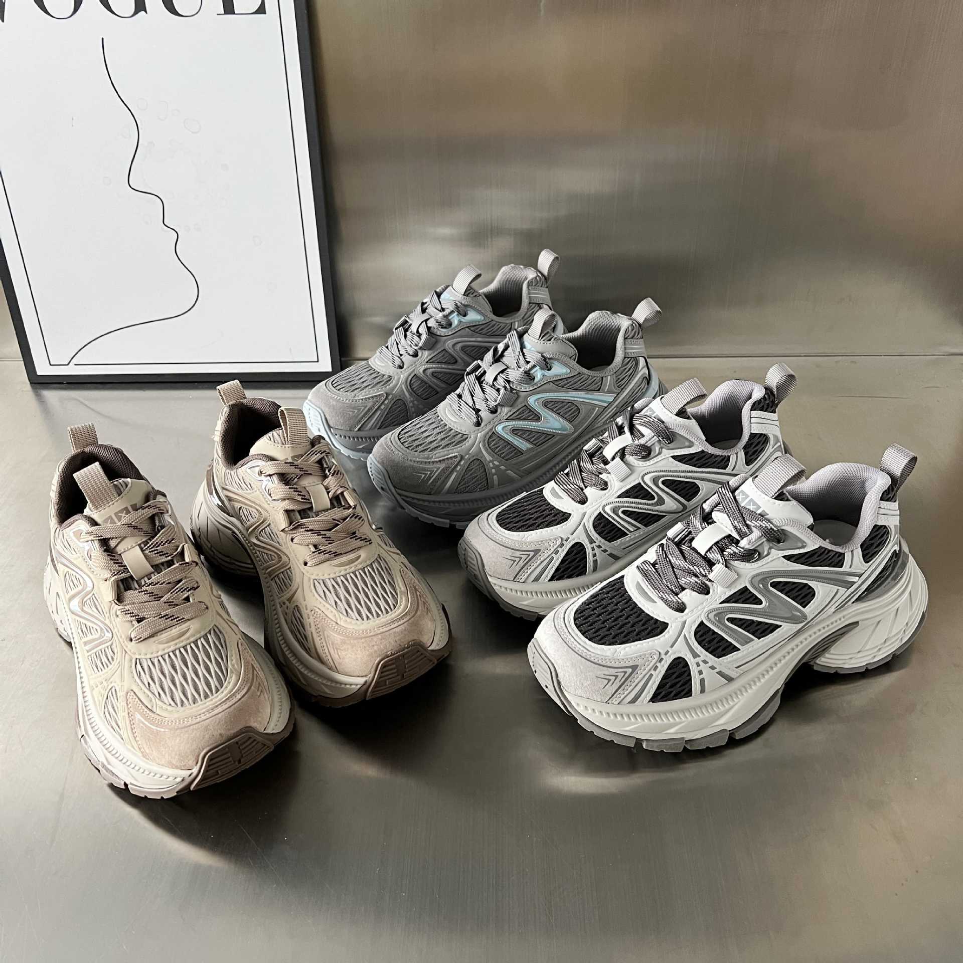 Damen Sportlich-dynamische Sneakers mit atmungsaktivem Obermaterial und ergonomischer Dämpfungstechnologie Heidi Mode - Image 4
