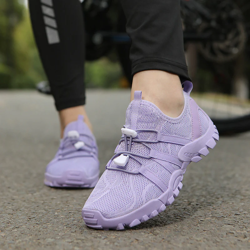 Damen Sportliche Aqua-Laufschuhe mit atmungsaktivem Obermaterial und flexiblem Schnellschnürsystem Heidi Mode - Image 4