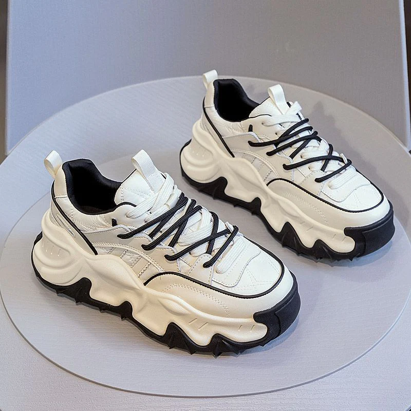 Damen Sportliche Chunky-Sneaker mit dämpfender Sohle und strapazierfähigem Obermaterial Heidi Mode - Image 3