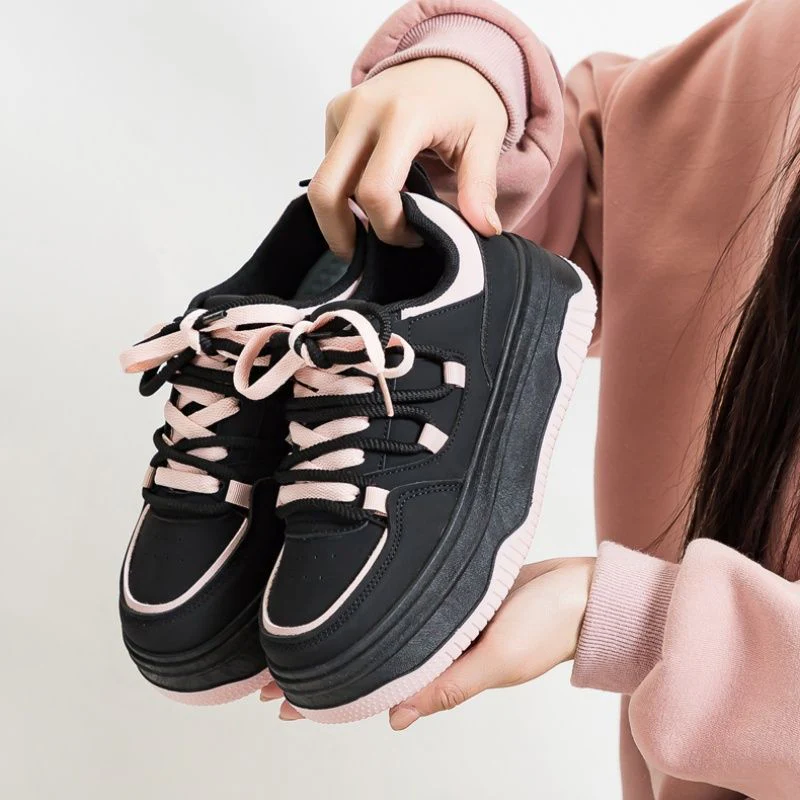 Damen Sportliche Chunky Sneaker mit gepolsterter Sohle Heidi Mode - Image 4
