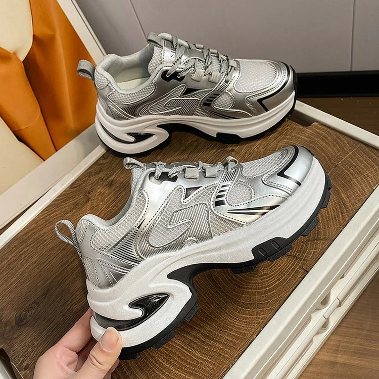 Damen Sportliche Chunky Sneaker mit reflektierenden Akzenten und innovativer Dämpfung Heidi Mode - Image 3
