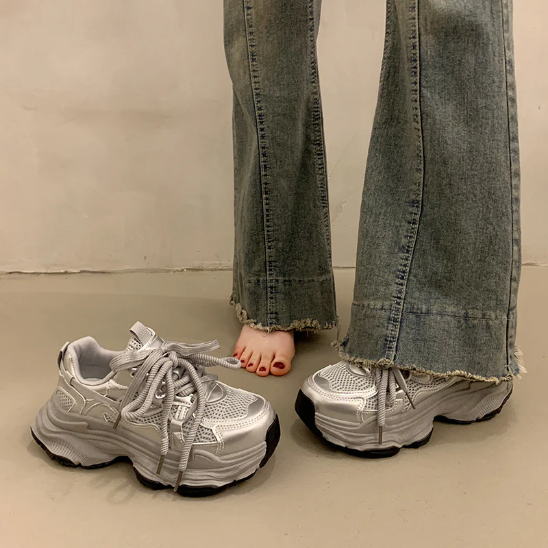 Damen Sportliche Chunky Sneakers mit atmungsaktiven Mesh-Einsätzen und dämpfender Sohle Heidi Mode - Image 4