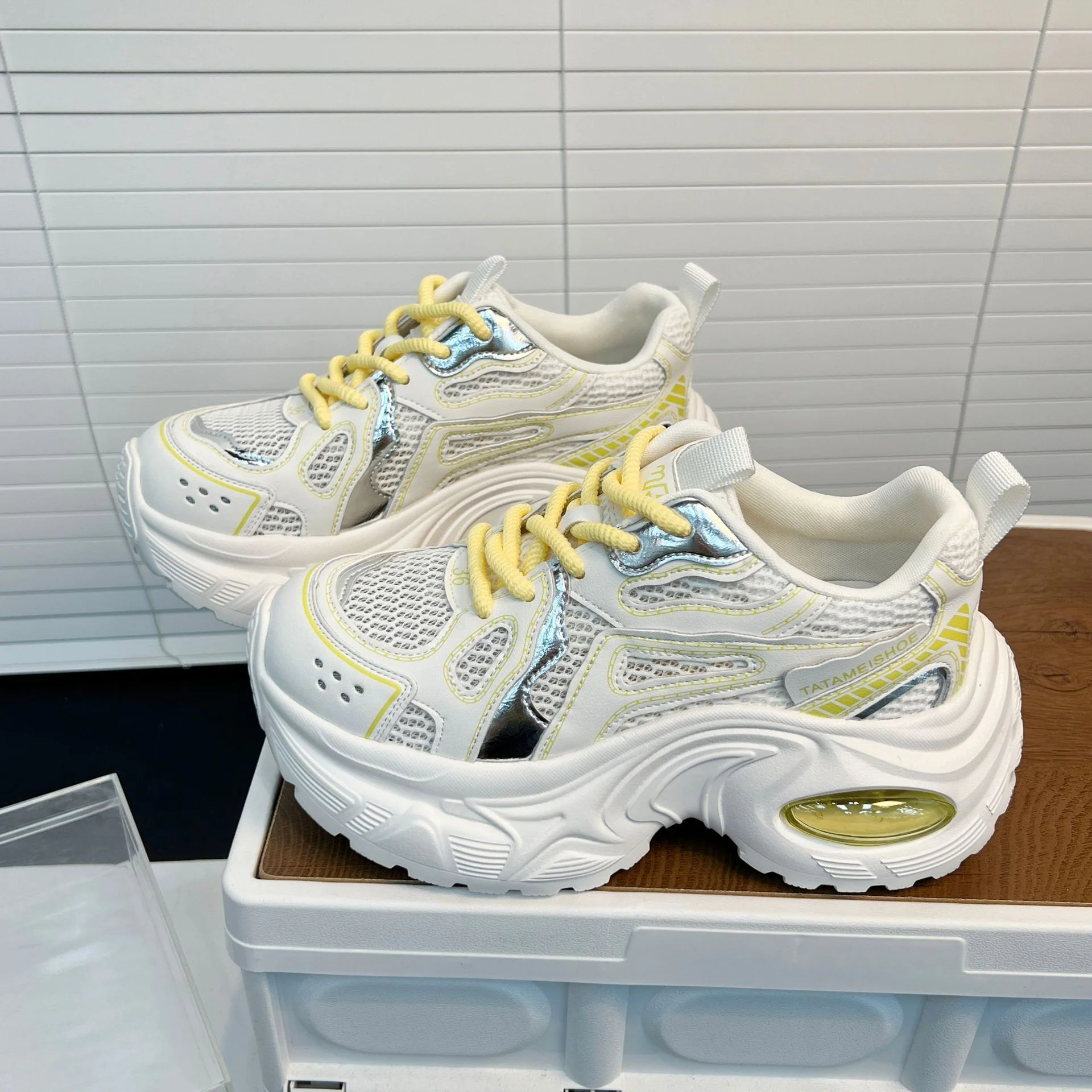 Damen Sportliche Chunky Sneakers mit atmungsaktiver Netzstruktur und dämpfendem Sohlenprofil Heidi Mode