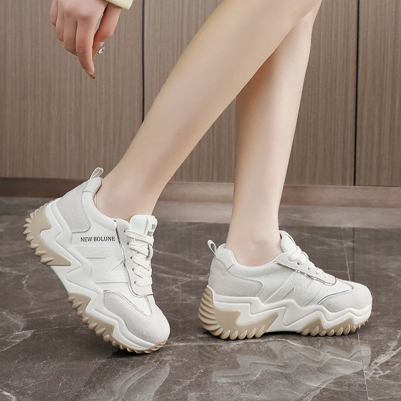Damen Sportliche Chunky Sneakers mit ergonomischer Dämpfung und rutschfester Sohle Heidi Mode - Image 4