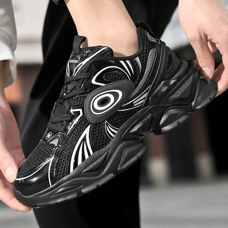 Damen Sportliche Chunky Sneakers mit futuristischem Design Heidi Mode