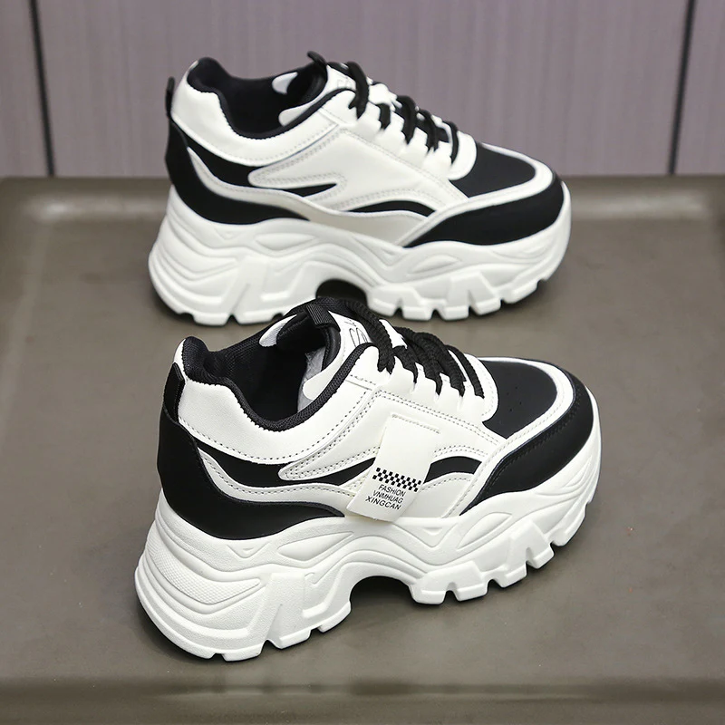 Damen Sportliche Chunky Sneakers mit gepolsterter Laufsohle und atmungsaktivem Obermaterial Heidi Mode