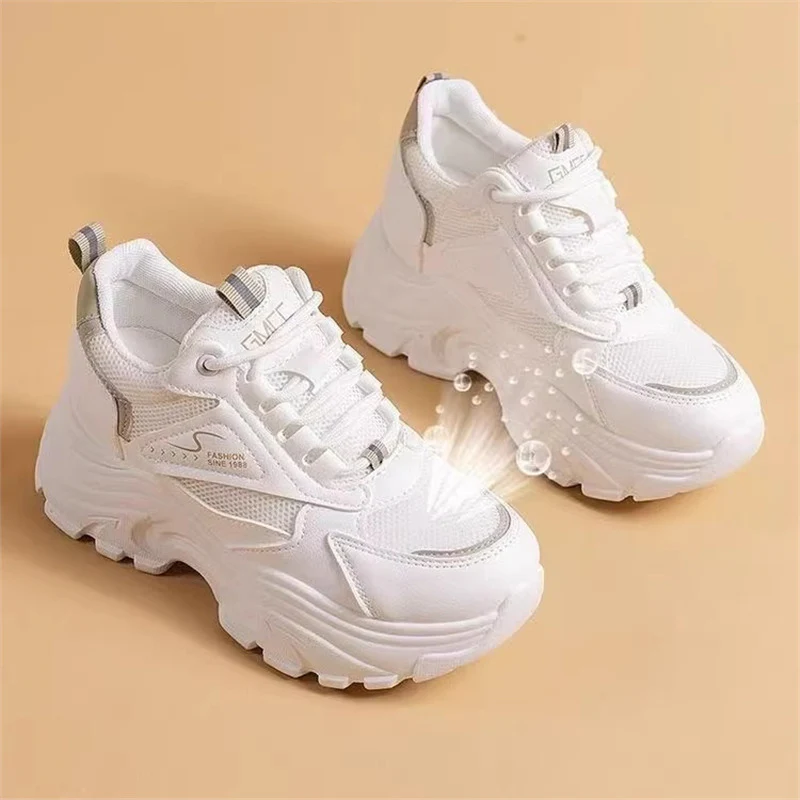 Damen Sportliche Chunky Sneakers mit gepolsterter Sohle und atmungsaktivem Obermaterial Heidi Mode - Image 4