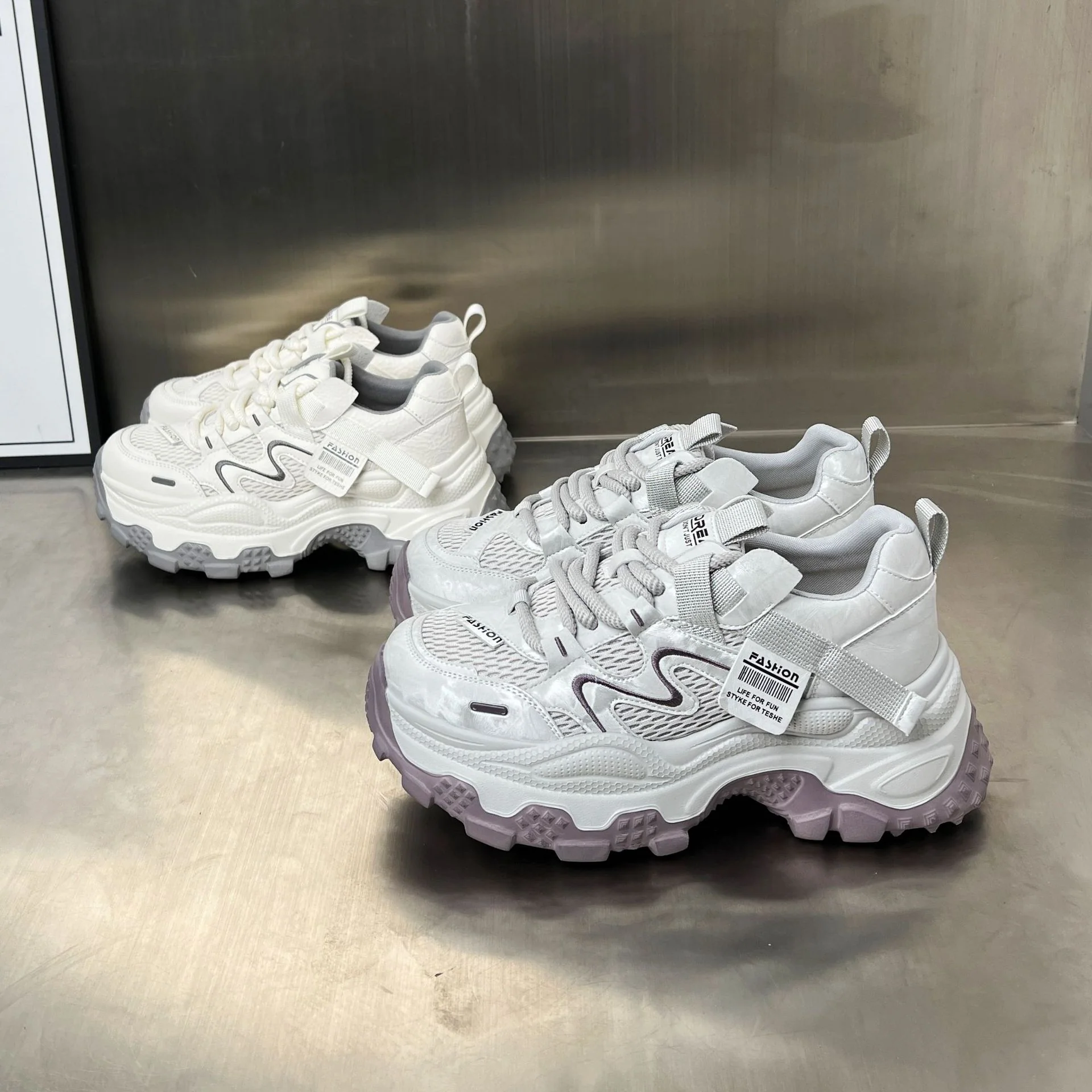 Damen Sportliche Chunky Sneakers mit innovativem Dämpfungssystem für optimalen Komfort Heidi Mode - Image 3