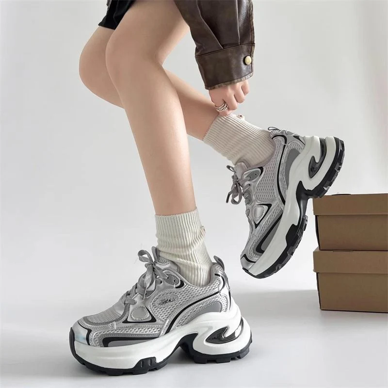 Damen Sportliche Chunky Sneakers mit innovativem Dämpfungssystem Heidi Mode - Image 3