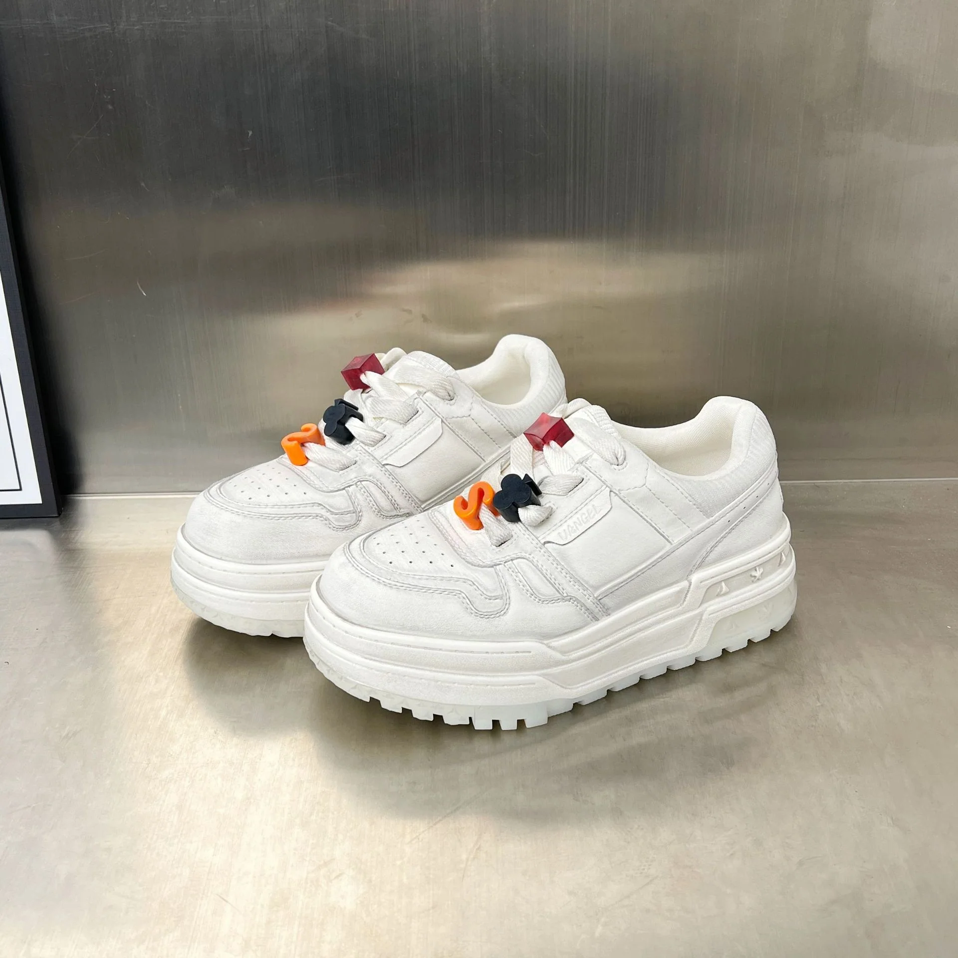 Damen Sportliche Chunky Sneakers mit innovativem Schnürsystem und hohem Komfort Heidi Mode - Image 6