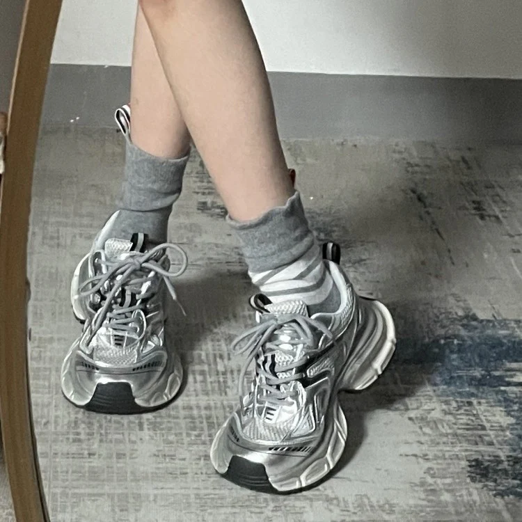 Damen Sportliche Chunky Sneakers mit innovativer Dämpfungstechnologie Heidi Mode - Image 3