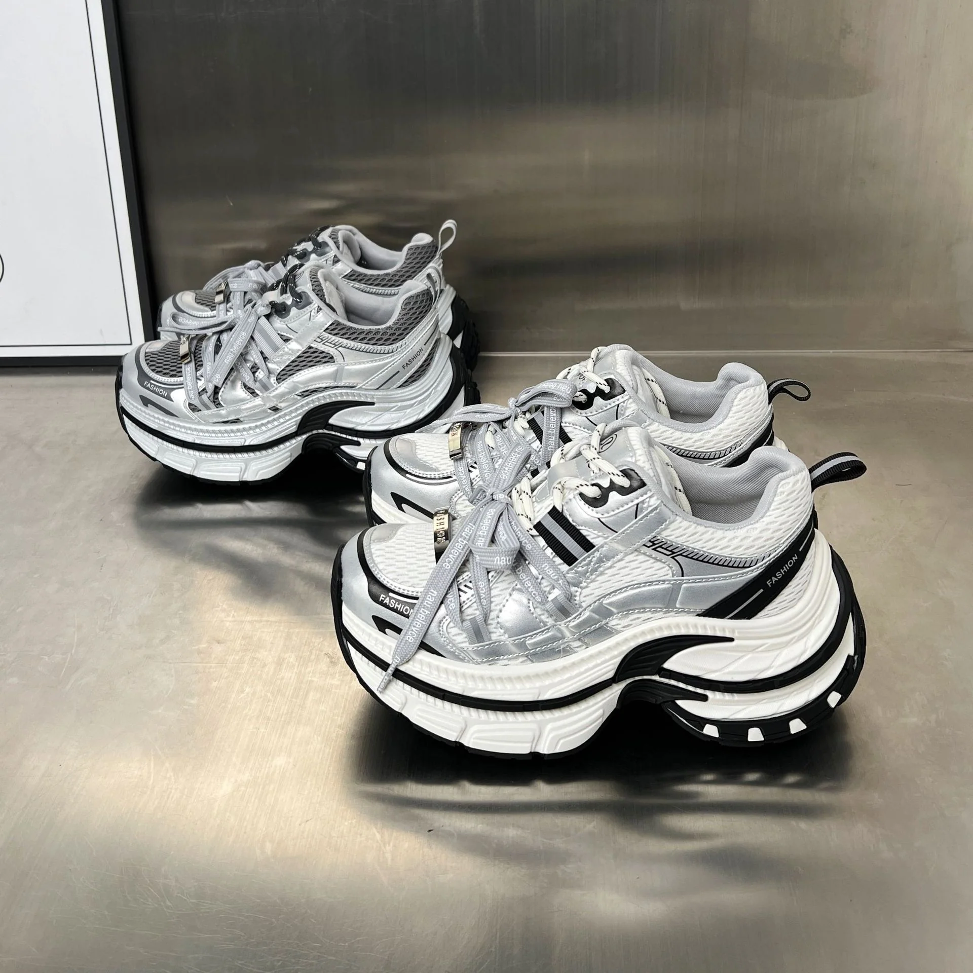 Damen Sportliche Chunky Sneakers mit innovativer Dämpfungstechnologie und atmungsaktiver Mesh-Oberfläche Heidi Mode - Image 3