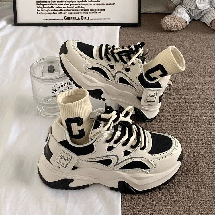 Damen Sportliche Chunky Sneakers mit komfortabler Fütterung und modischem Detail Heidi Mode