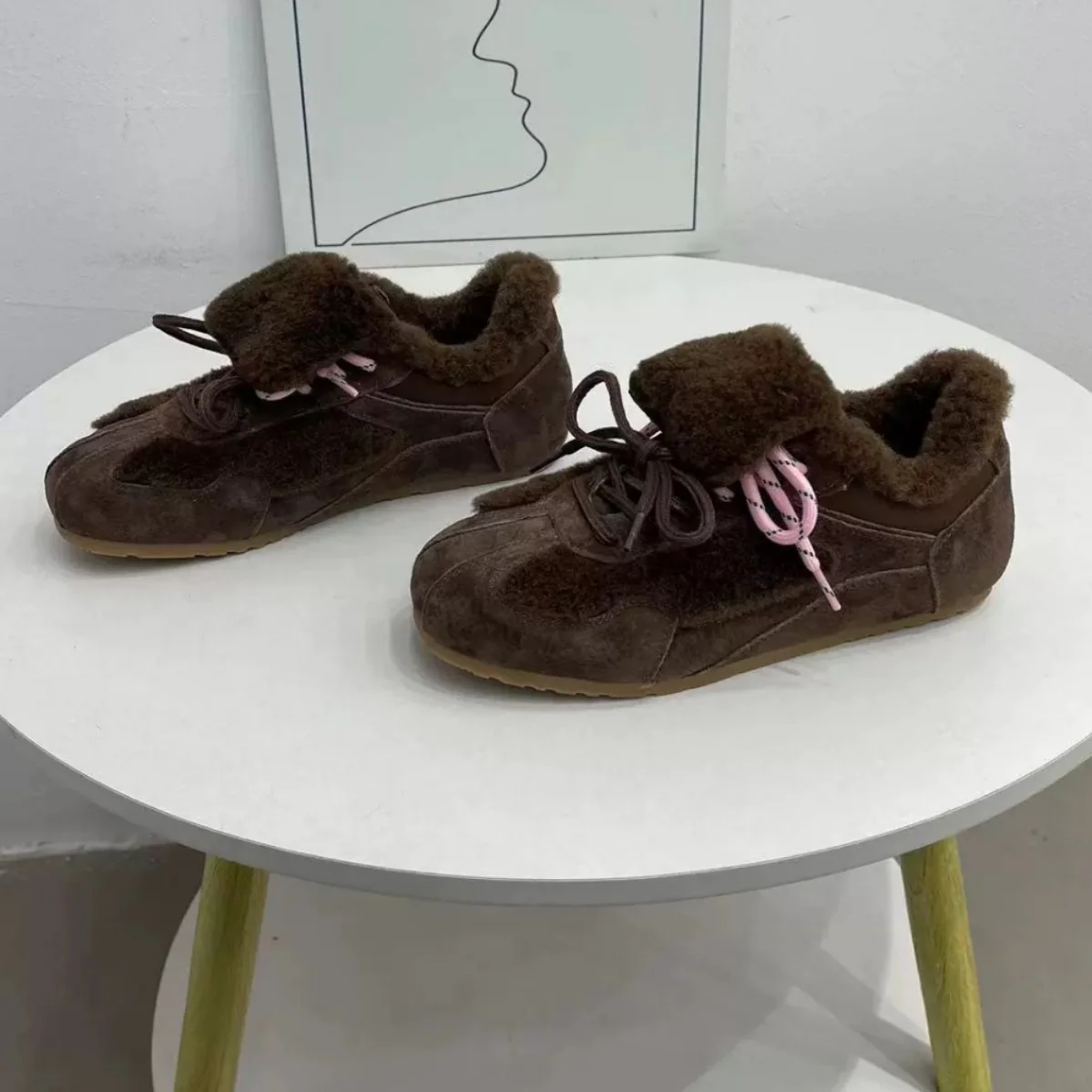 Damen Sportliche Fleece-Sneaker mit weichem Innenfutter und rutschfester Sohle Heidi Mode - Image 3