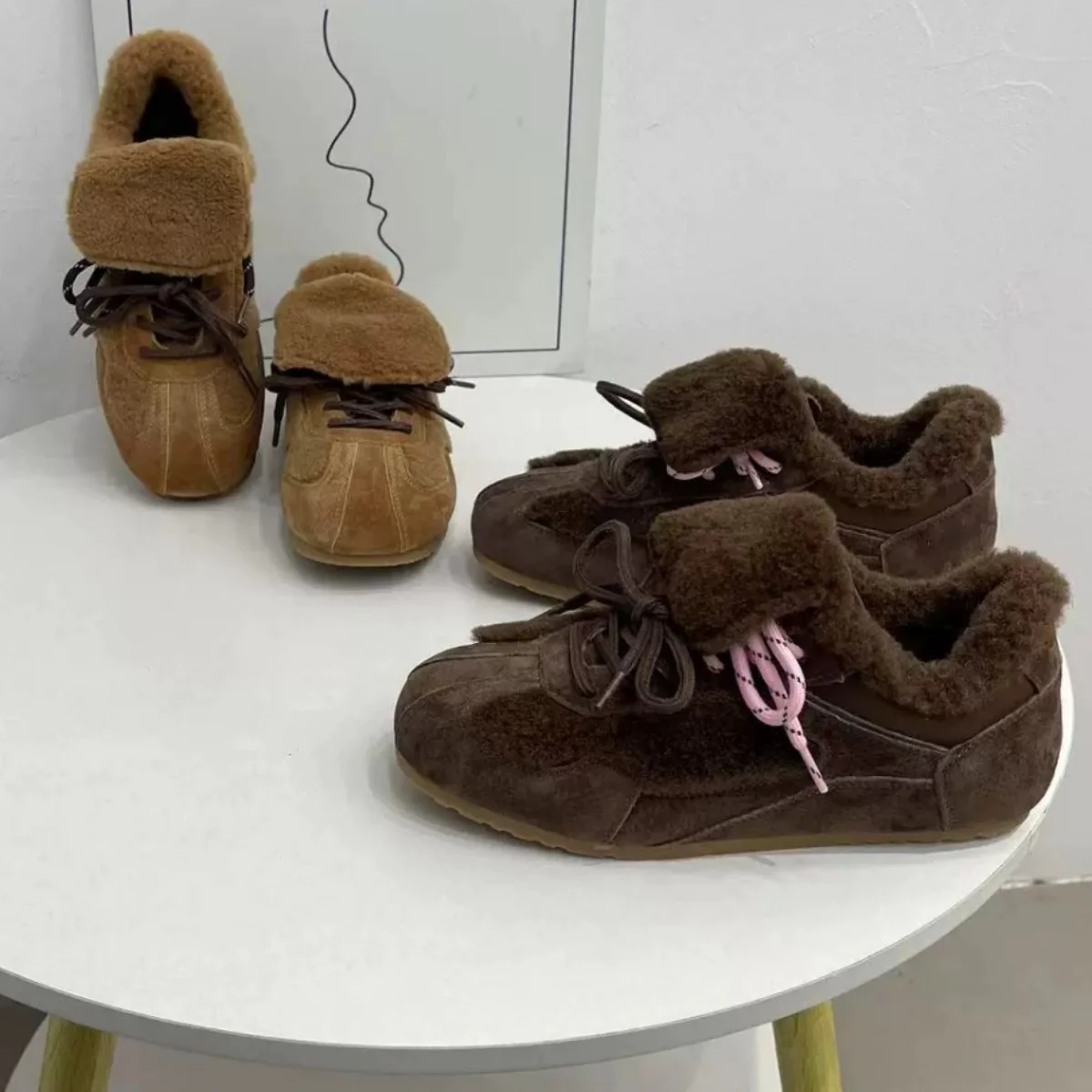 Damen Sportliche Fleece-Sneaker mit weichem Innenfutter und rutschfester Sohle Heidi Mode - Image 4