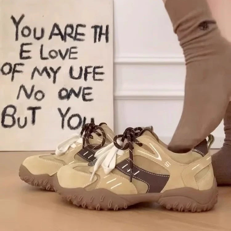 Damen Sportliche Freizeit-Sneaker mit innovativem Sohlen- und Schnürdesign Heidi Mode - Image 4