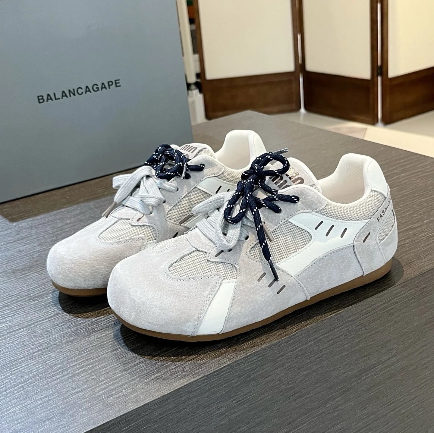 Damen Sportliche Freizeitschuhe mit atmungsaktivem Obermaterial und rutschfester Sohle Heidi Mode - Image 7