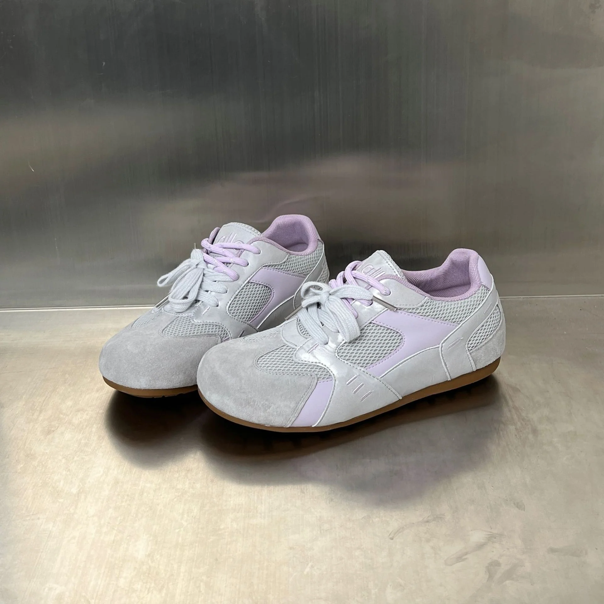Damen Sportliche Freizeitschuhe mit atmungsaktiver Mesh-Oberfläche und hochwertigem Wildleder Heidi Mode - Image 2