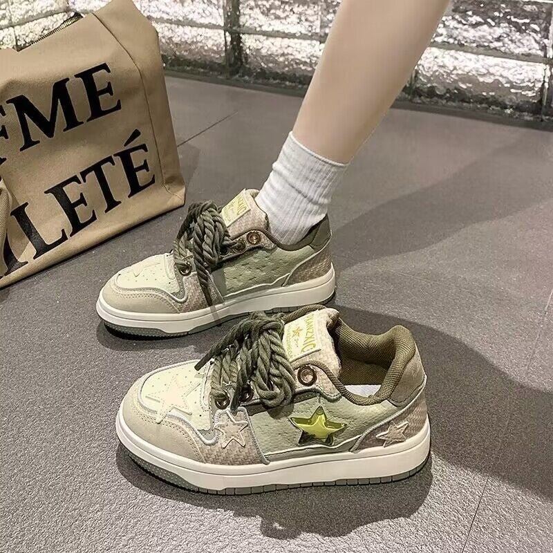 Damen Sportliche Freizeitschuhe mit modischem Sternen-Design Heidi Mode