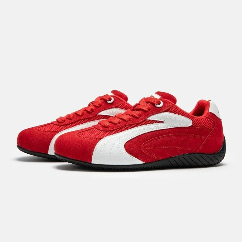Damen Sportliche Freizeitsneaker mit atmungsaktiven Mesh-Einsätzen und robustem Wildlederoberteil Heidi Mode