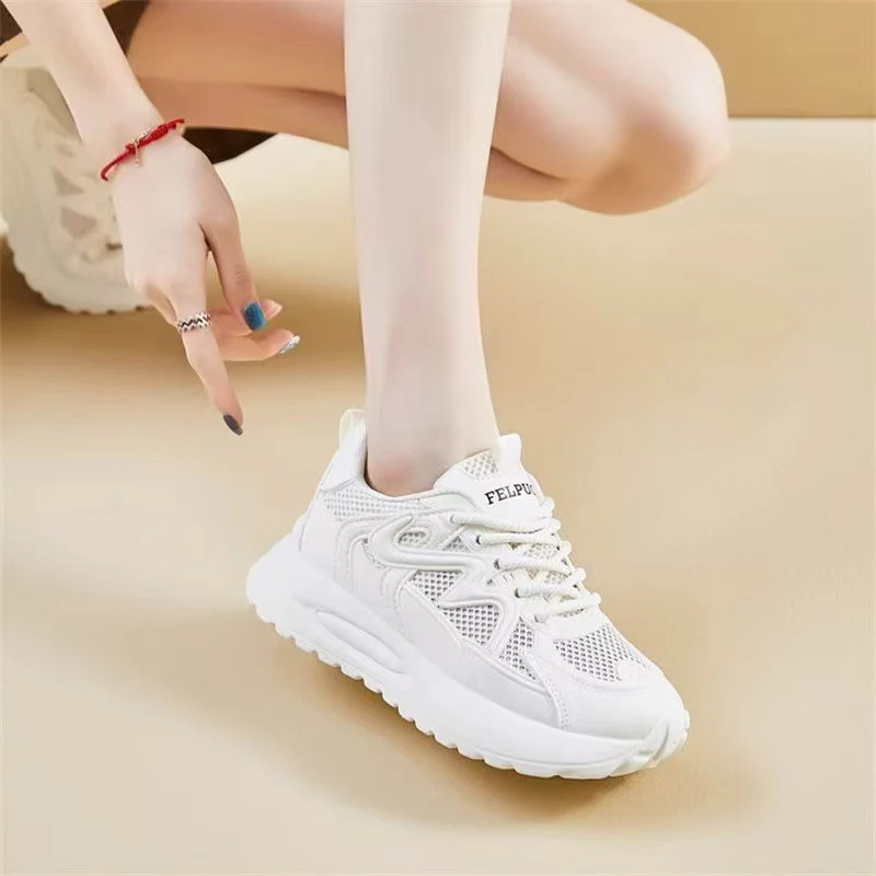 Damen Sportliche Halbschuhe mit dämpfender Sohle und modernem Design Heidi Mode - Image 3