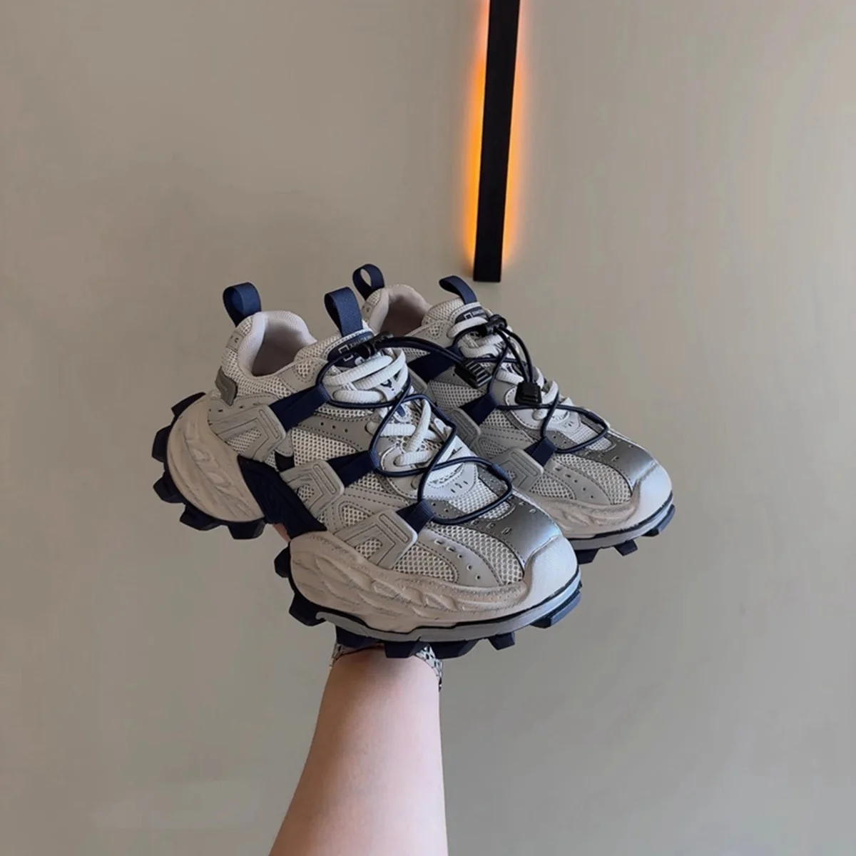 Damen Sportliche High-Performance Sneakers mit atmungsaktivem Mesh-Obermaterial und rutschfester Sohle Heidi Mode