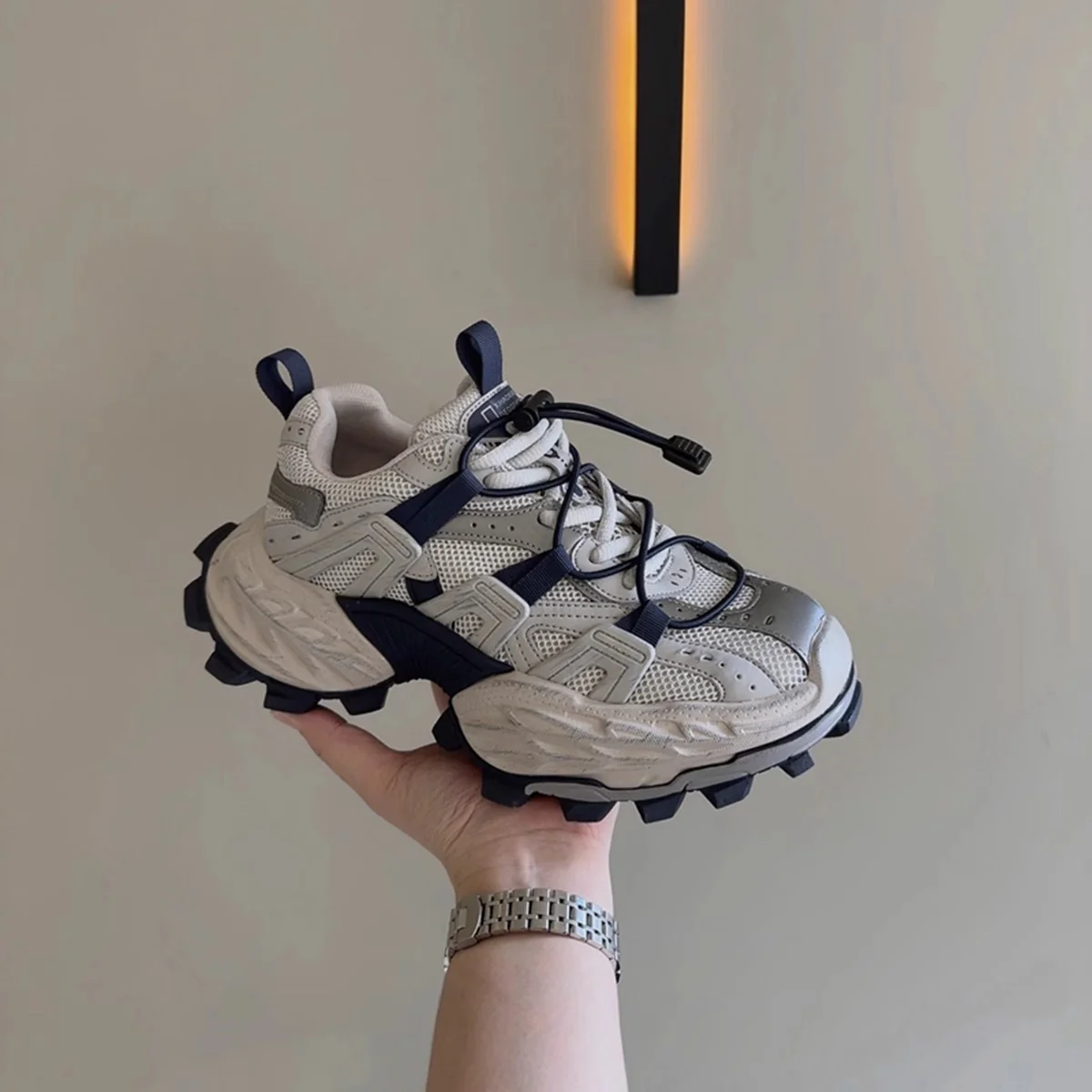 Damen Sportliche High-Performance Sneakers mit atmungsaktivem Mesh-Obermaterial und rutschfester Sohle Heidi Mode - Image 3