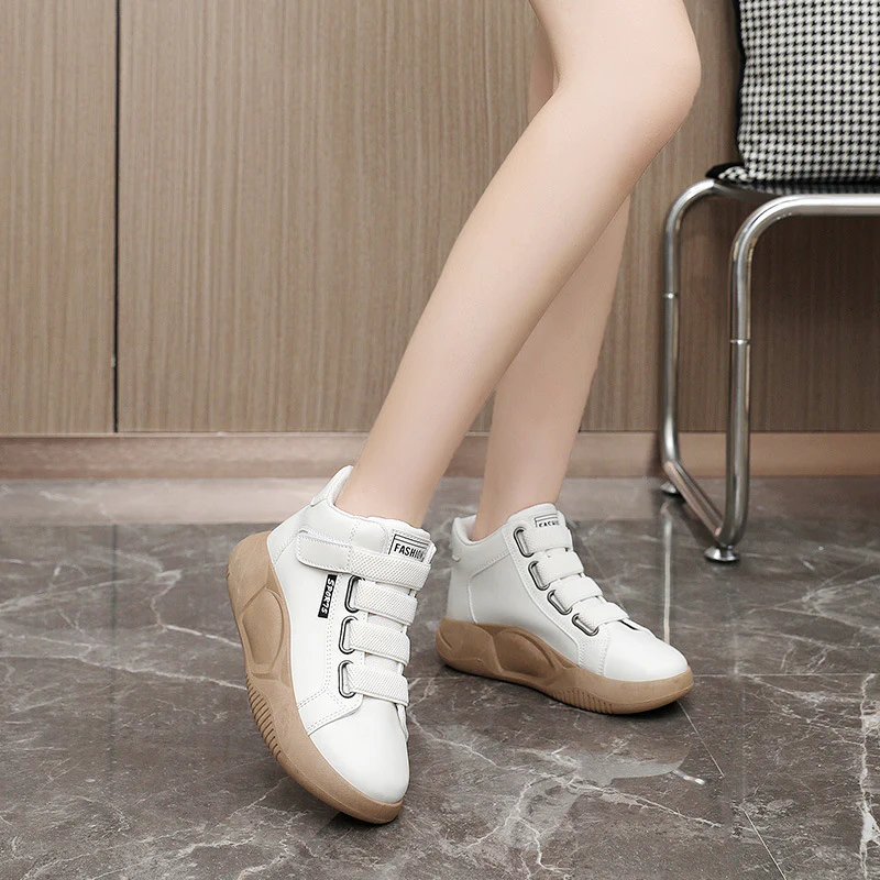 Damen Sportliche High-Top Sneakers mit elastischen Schnürsenkeln Heidi Mode - Image 4