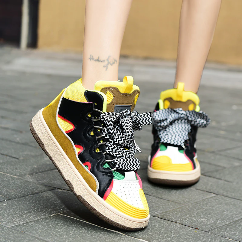 Damen Sportliche High-Top Sneakers mit innovativem Mehrfarbigem Schnürsystem Heidi Mode - Image 3