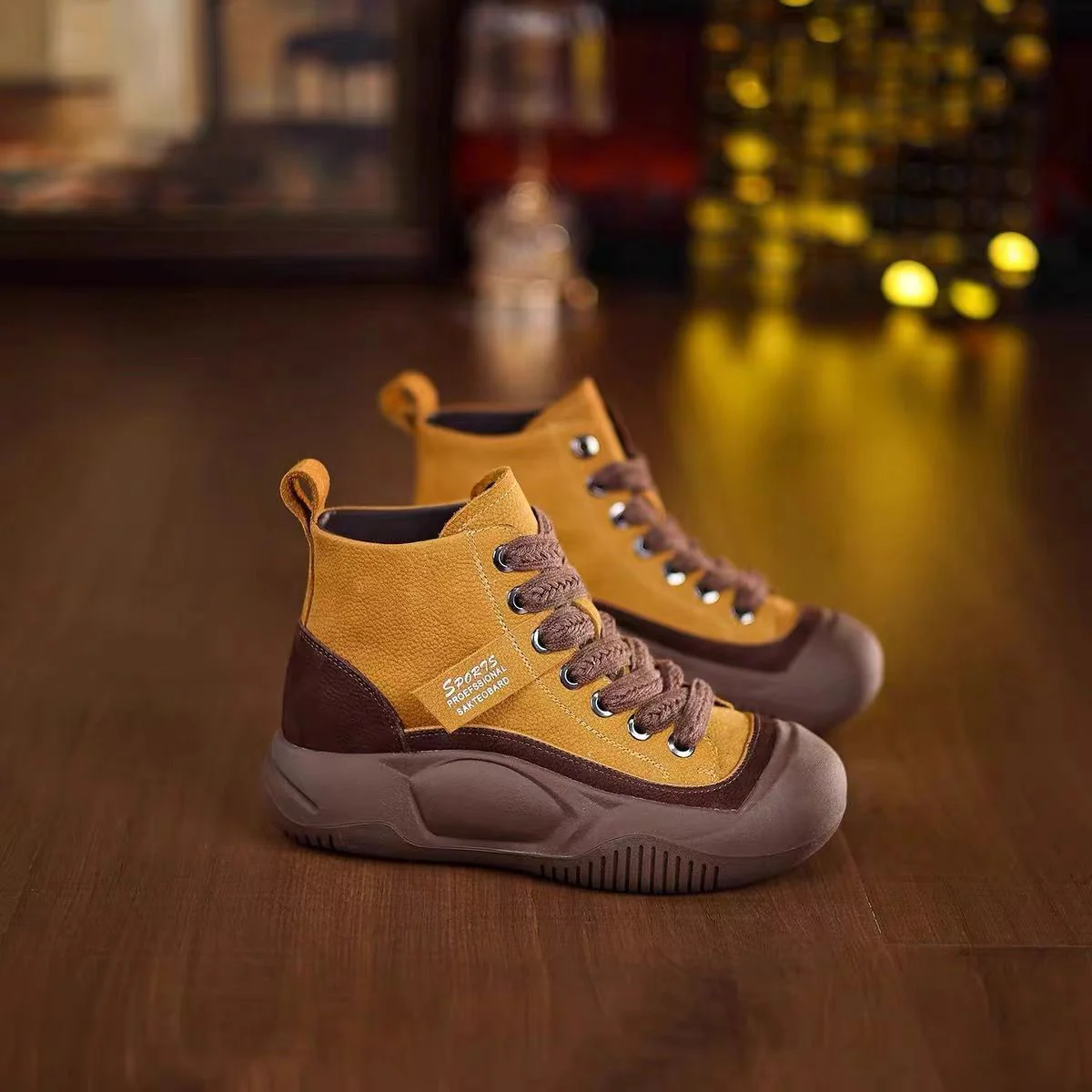 Damen Sportliche High-Top Sneakers mit robustem Obermaterial und rutschfester Sohle Heidi Mode - Image 3
