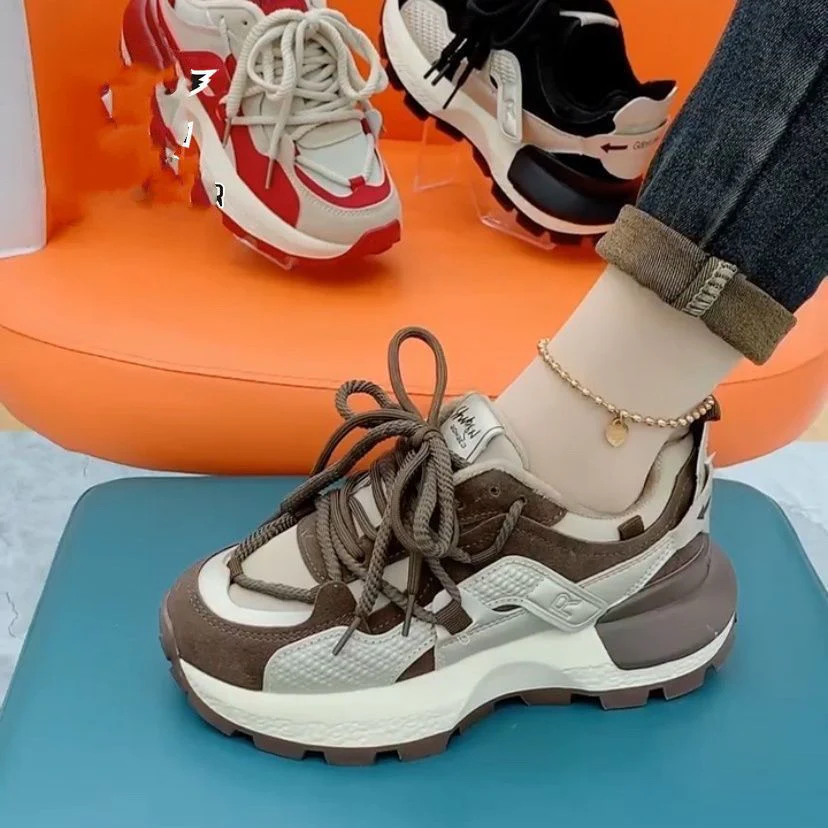 Damen Sportliche Hochleistungs-Sneaker mit stoßdämpfendem Sohlenprofil und atmungsaktiver Mesh-Oberfläche Heidi Mode - Image 2