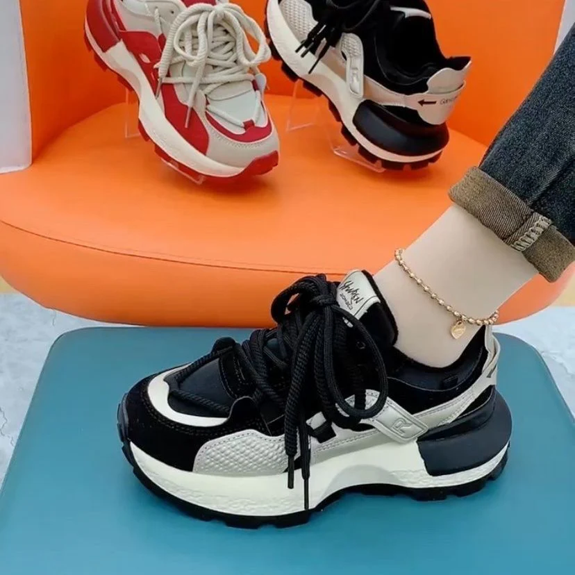 Damen Sportliche Hochleistungs-Sneaker mit stoßdämpfendem Sohlenprofil und atmungsaktiver Mesh-Oberfläche Heidi Mode - Image 3