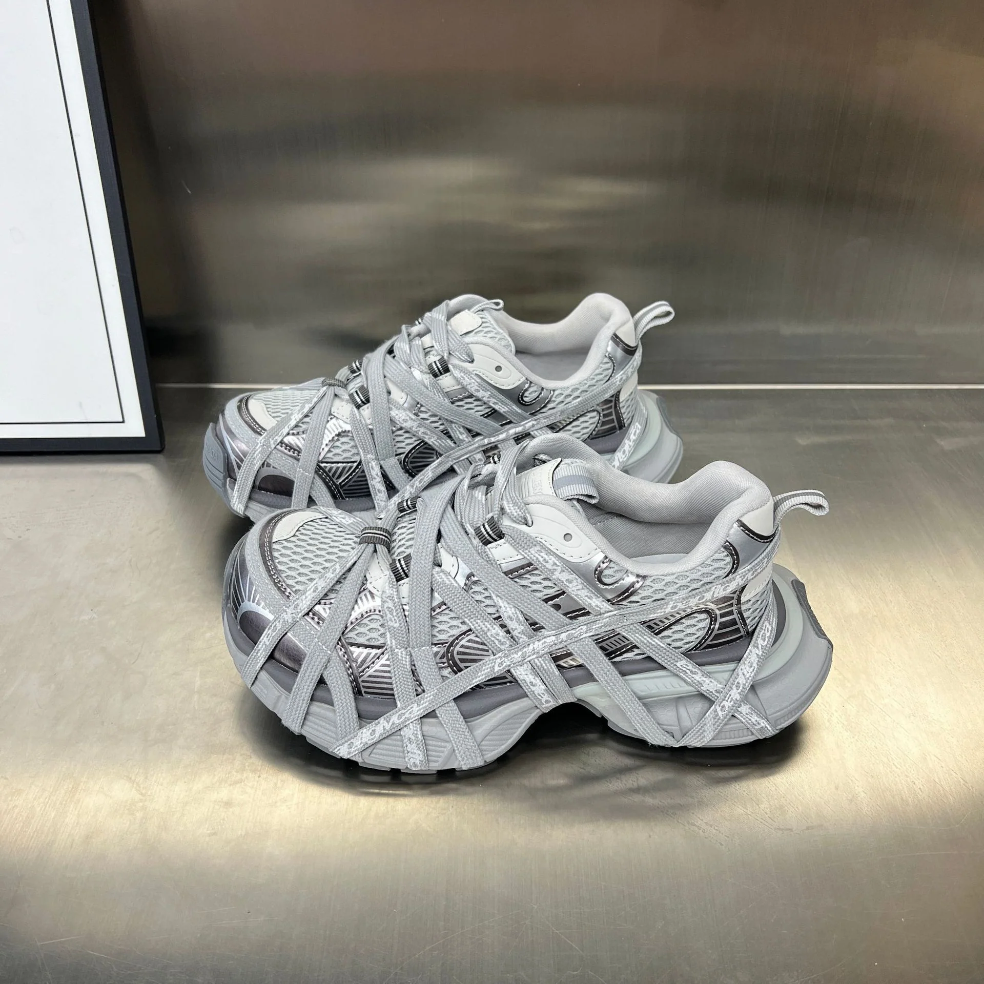 Damen Sportliche Hybrid Sneakers mit elastischer Netzstruktur und stabiler Gummisohle Heidi Mode - Image 6