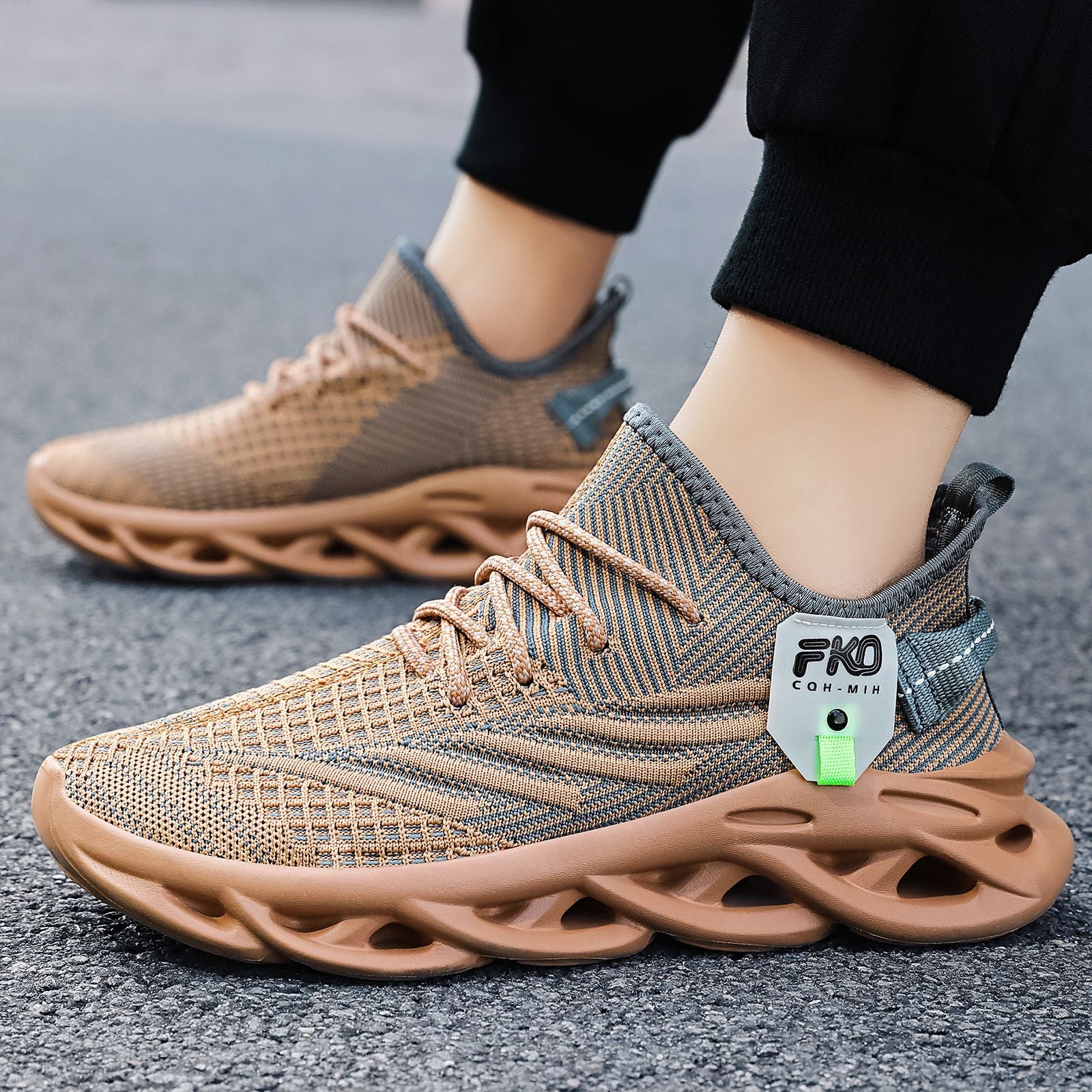 Damen Sportliche Knit-Sneaker mit elastischem Halt und dämpfender Sohle Heidi Mode - Image 4