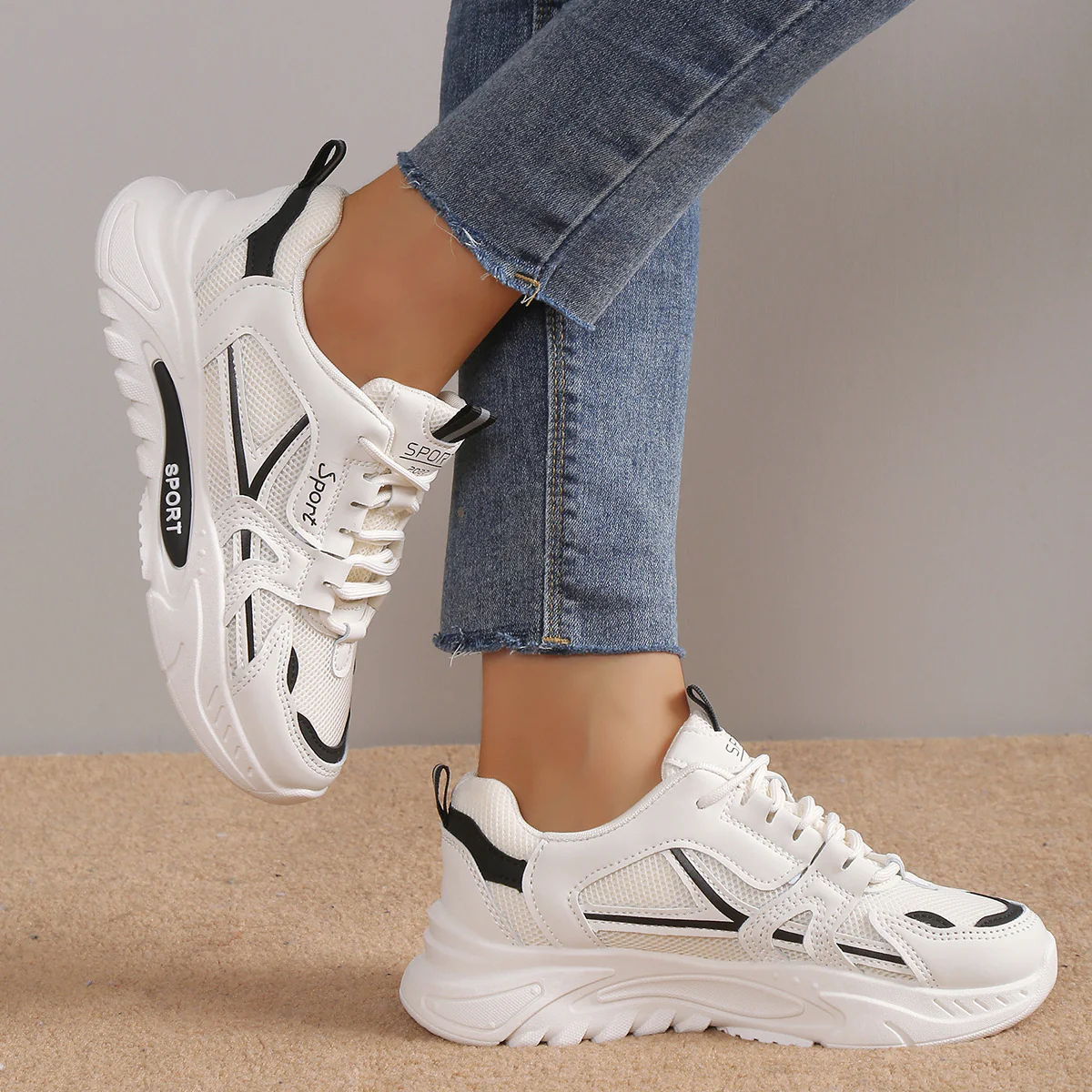 Damen Sportliche Komfort-Sneaker mit atmungsaktiver Mesh-Oberfläche Heidi Mode - Image 4