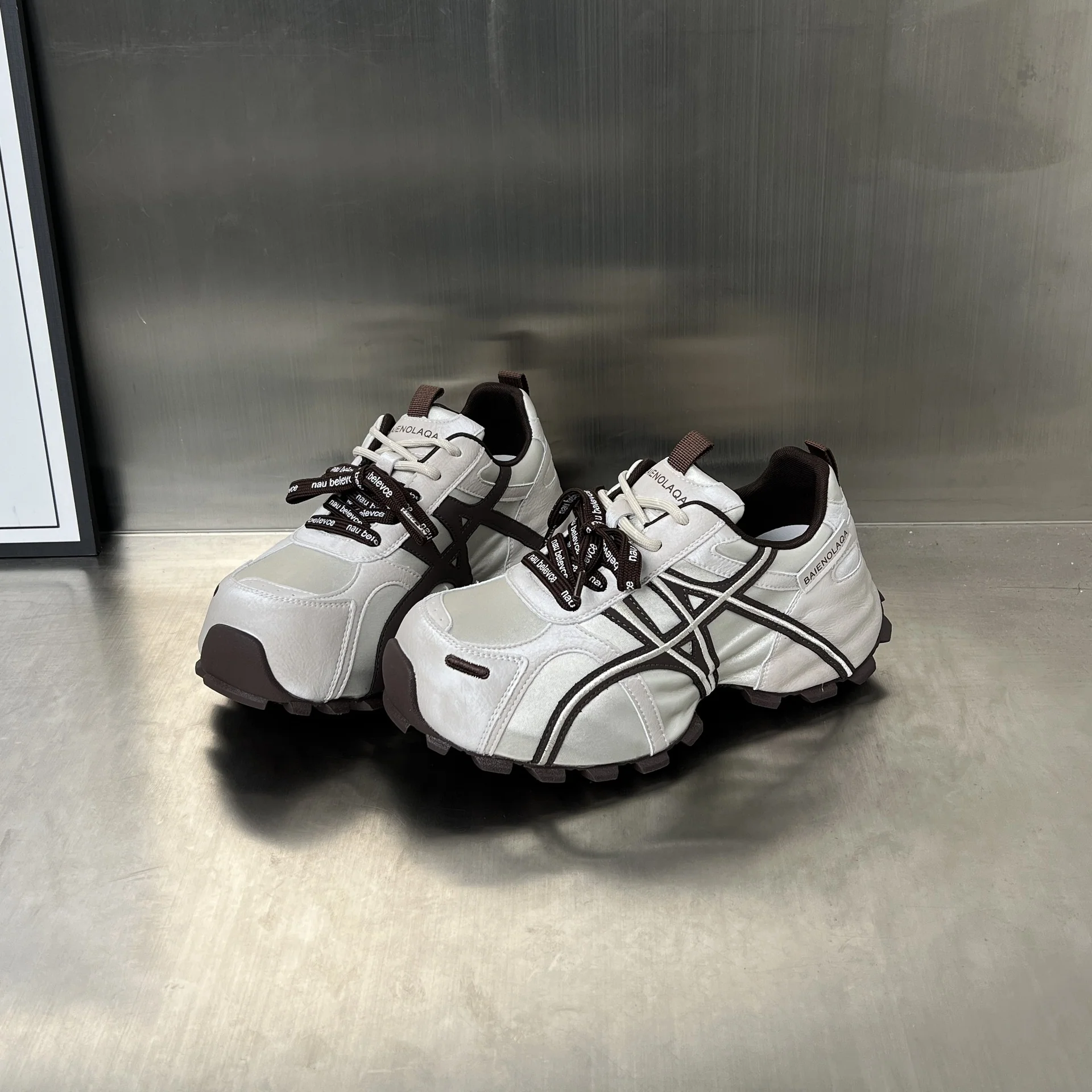 Damen Sportliche Lauf-Schuhe mit robustem Profil und atmungsaktivem Obermaterial Heidi Mode - Image 4