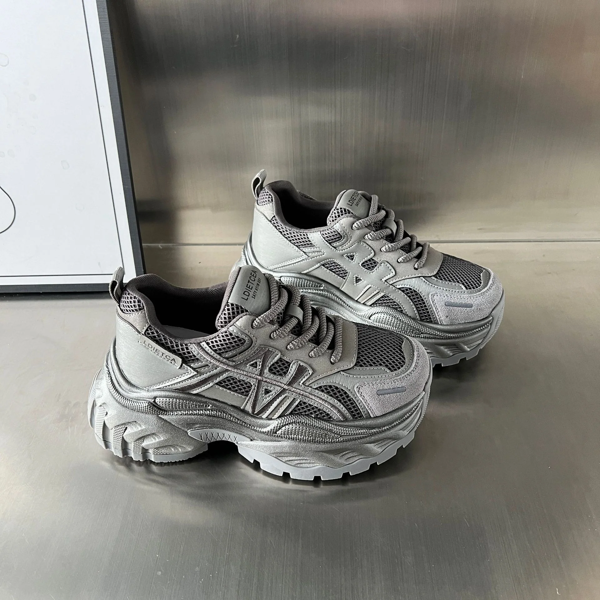 Damen Sportliche Lauf-Schuhe mit verstärkter Sohle und atmungsaktivem Mesh-Heidi Mode - Image 5
