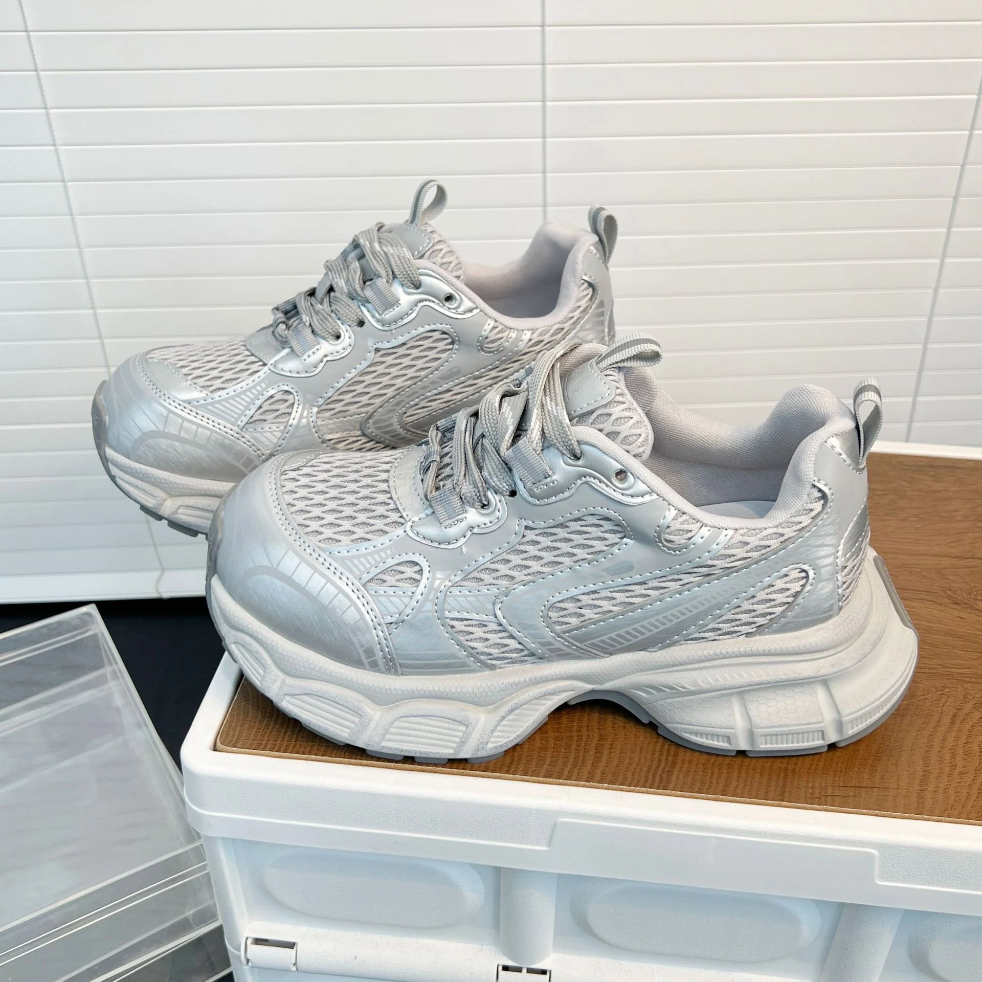 Damen Sportliche Lauf-Sneaker mit atmungsaktivem Obermaterial und gepolsterter Innensohle Heidi Mode