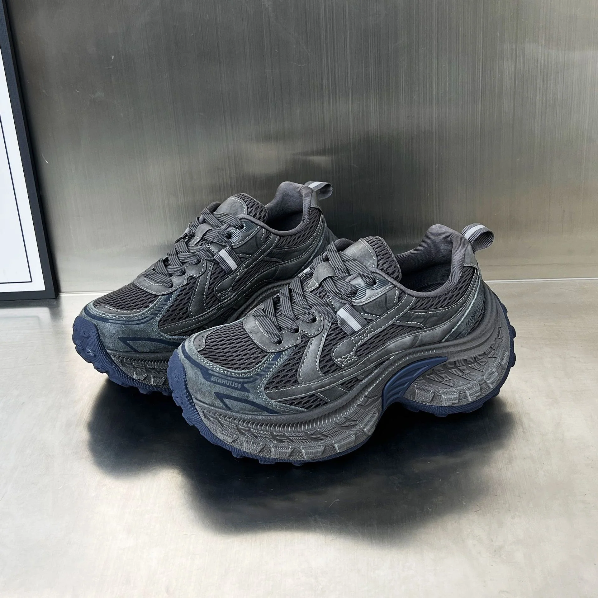 Damen Sportliche Lauf-Sneaker mit dämpfendem Fußbett und atmungsaktiver Oberflächenstruktur Heidi Mode